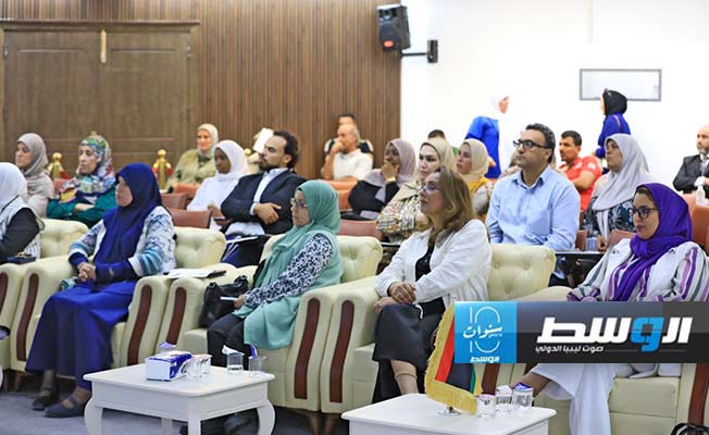 مكتب ثقافة الطفل يناقش تأثير الأجهزة الإلكترونية على الأطفال
