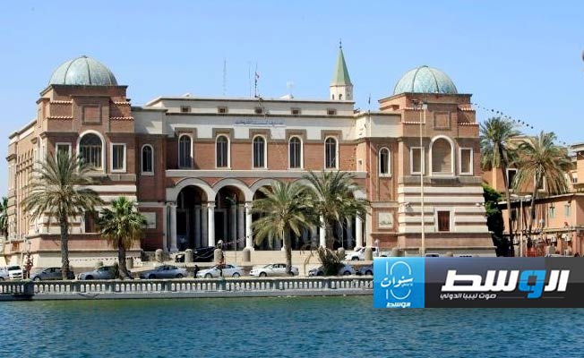 «المركزي»: تعليق العمل مستمر حتى إلغاء قرارات المجلس الرئاسي
