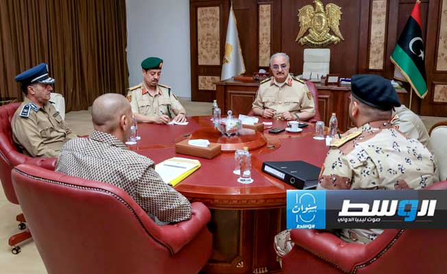 حفتر يطالب الجهات الأمنية بتكثيف الجهود لإعادة النائب المخطوف إبراهيم الدرسي