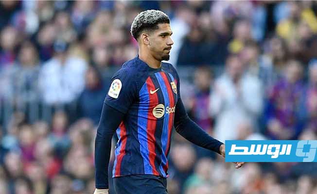مدافع برشلونة سيعود قبل موقعة ريال مدريد بالكأس
