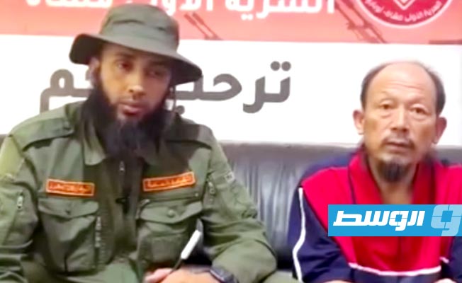 «اللواء 128 معزز» يعلن تحرير صيني نقله خاطفوه إلى أوباري