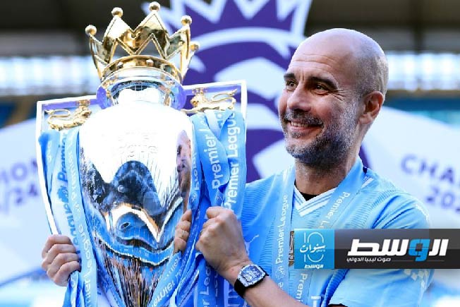 غوارديولا مدرب الموسم في الدوري الإنجليزي للمرة الخامسة