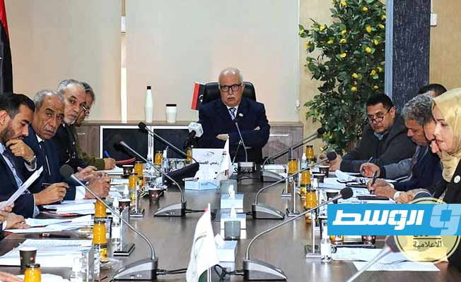 اجتماع حكومي يبحث آلية استيعاب القوات المساندة