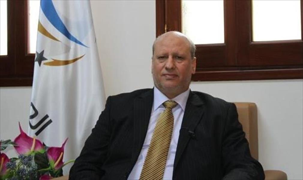 العدالة والبناء يطرح مبادرة للخروج من الأزمة بحل البرلمان والمؤتمر