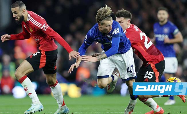 مانشستر يونايتد يكتفي بالتعادل مع إبسويتش في الظهور الأول لأموريم