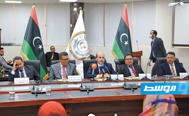 بالصور: مراسم تسليم وتسلم وزارة التربية والتعليم لوزراء حكومة الوحدة الوطنية