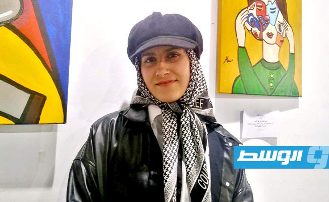 «أطوار».. معرض يبرز جوانب من الطفولة