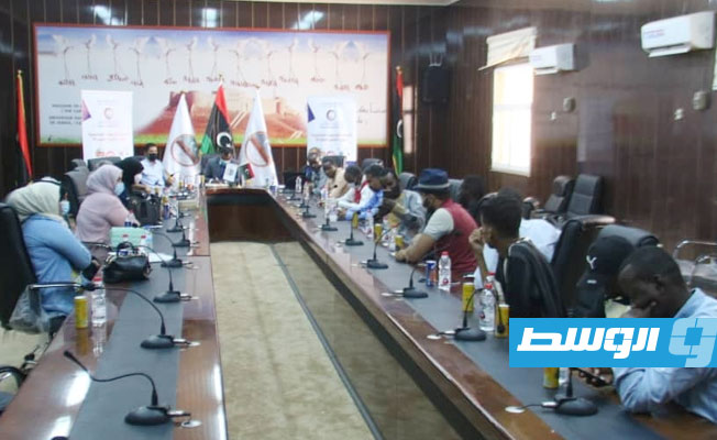 «مكافحة الأمراض» يبحث مع بلدي سبها الاستعداد لحملة التوعية بالتطعيم ضد فيروس «كورونا»