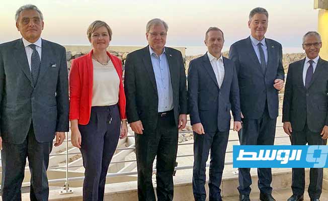 سفراء أميركا و4 دول أوروبية يحثون القادة الليبيين على تقديم التنازلات اللازمة لإجراء الانتخابات