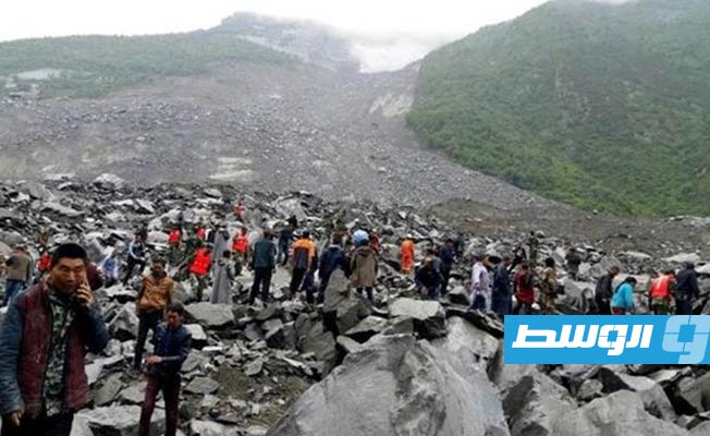 انهيار أرضي يودي بحياة 19 شخصا في جنوب غرب الصين