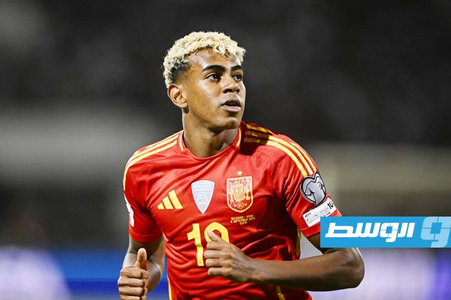 لامين يامال يطفئ النار بين برشلونة والاتحاد الإسباني