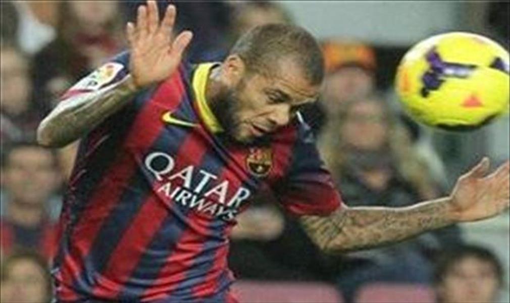 27 مليون يورو تنقل ألفيس من «برشلونة» إلى «باريس سان جيرمان»