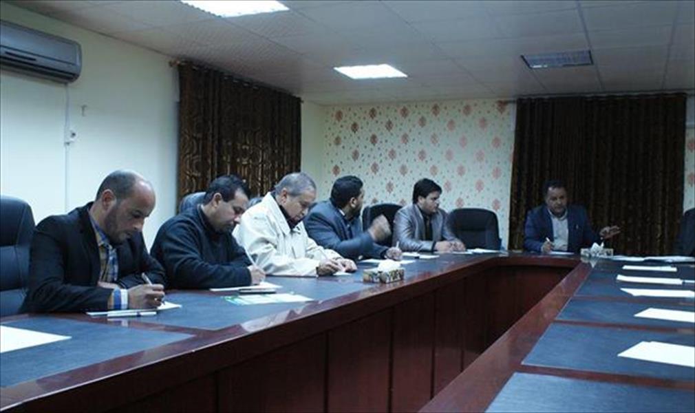 ورشة عمل بطبرق عن «كيف تكون موظفًا متميزًا»