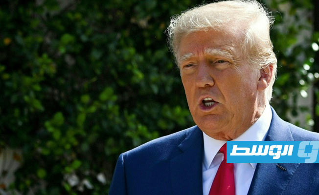 محامية ترامب تتوقع مثوله أمام المحكمة الثلاثاء في قضية «الممثلة الإباحية»