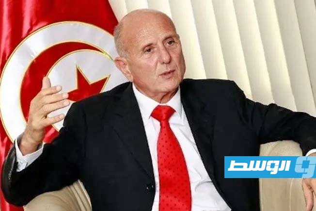 «فرانس برس»: السلطات التونسية توقف المعارض البارز أحمد نجيب الشابي