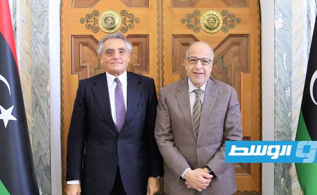 الكبير يبحث مع السفير الإيطالي جهود «المركزي» لرفع معدلات الإفصاح والشفافية