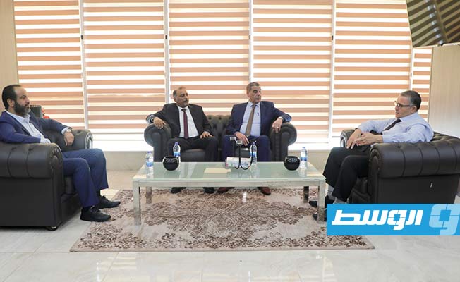 القطراني والزادمة يشيدان بدور الحبري في تقديم التسهيلات اللازمة للمصارف