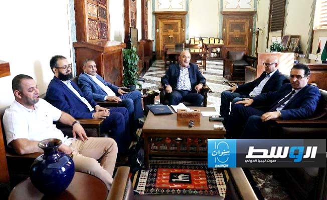 امراجع غيث: إجراءات التسليم والاستلام تقتضي حضور المحافظين وتسلم نظام «سويفت»