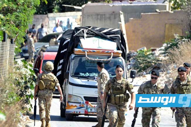 الجيش اللبناني يتسلّم دفعة جديدة من أسلحة المخيمات الفلسطينية
