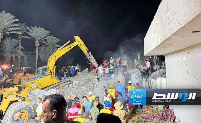 «الخدمات العامة» تشارك في أعمال الإنقاذ جراء انهيار عمارة جنزور