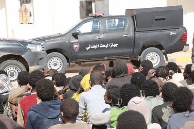 «البحث الجنائي» يحرر 263 مهاجرًا غير شرعي في أجخرة