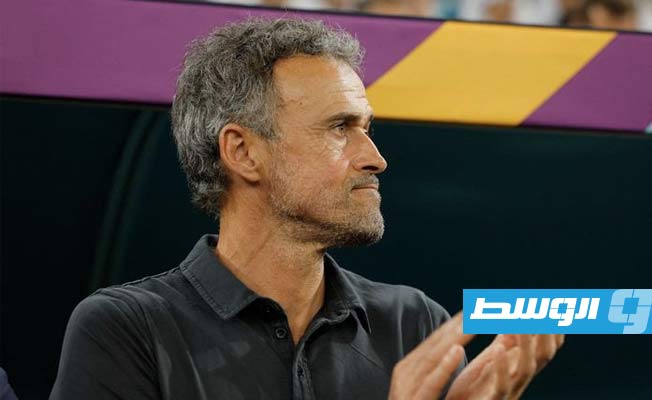 المدرب لويس إنريكي.. يترنح بين ثلاثة أندية