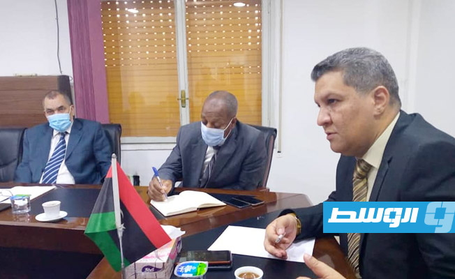 المقريف يبحث جهود هيكلة التعليم المتوسط
