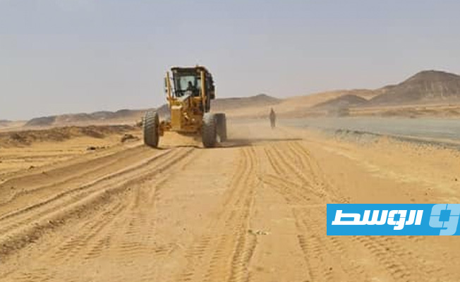 Maintenance work resumes on Kufra-Buzreiq Road