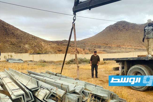 «الكهرباء»: صرف شحنة أبراج حديدية لدعم مشروع ربط محطة الحبايبية في غريان