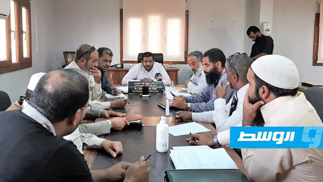 إدارة مركز طبرق تبحث توفير عناصر تمريض جديدة للأقسام الطبية