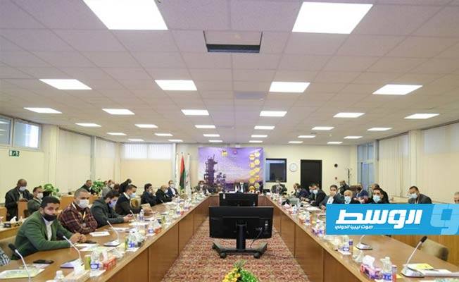 مؤسسة النفط و«إيني» تنظمان ورشة عمل حول «سلامة العمليات التشغيلية» في رأس لانوف