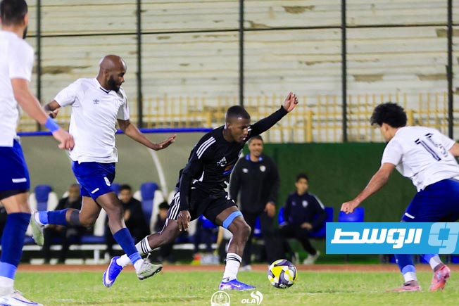 الشموع يخطف ثلاث نقاط والاتحاد يكتسح شباب الغار والوفاق ينعش آمال البقاء في «دورينا»