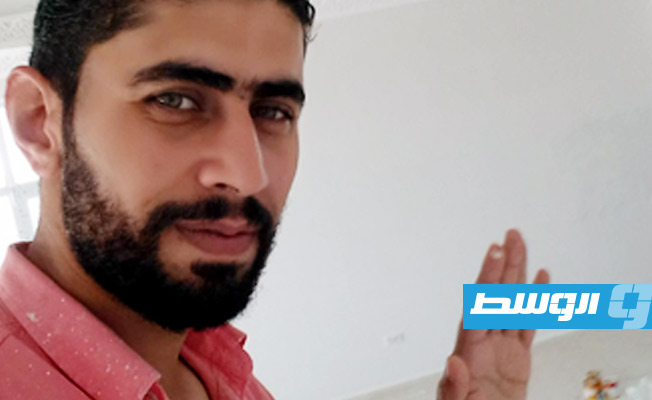 القصة الكاملة لـ«المطرب النقاش» حديث الـ«سوشيال ميديا» في مصر
