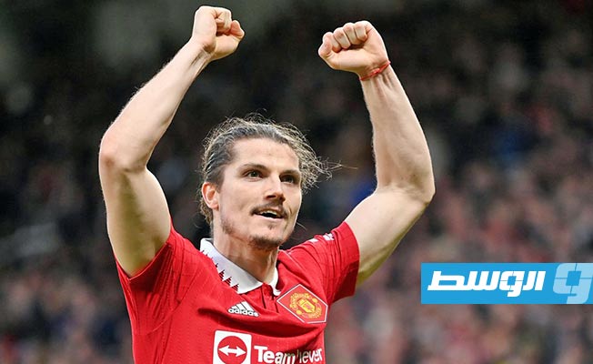 سابيتزر يأمل في الاستمرار واليونايتد يرحب