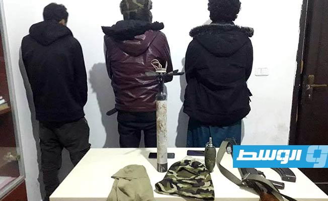 ضبط أحد المتورطين في الهجوم على مركز شرطة العوينية