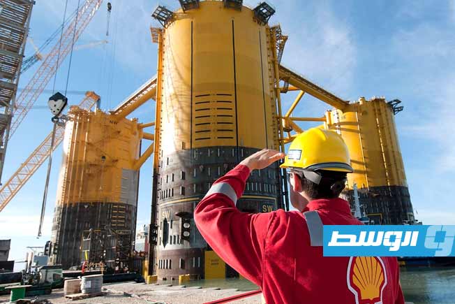 «شل» تخطط لخفض التكاليف بمليارات الدولارات وزيادة مبيعات الغاز الطبيعي