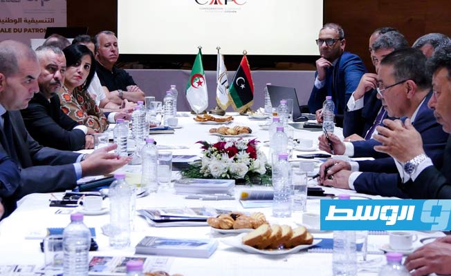 وفد اقتصادي ليبي في الجزائر للتحضير لمنتدى النقل في أفريقيا