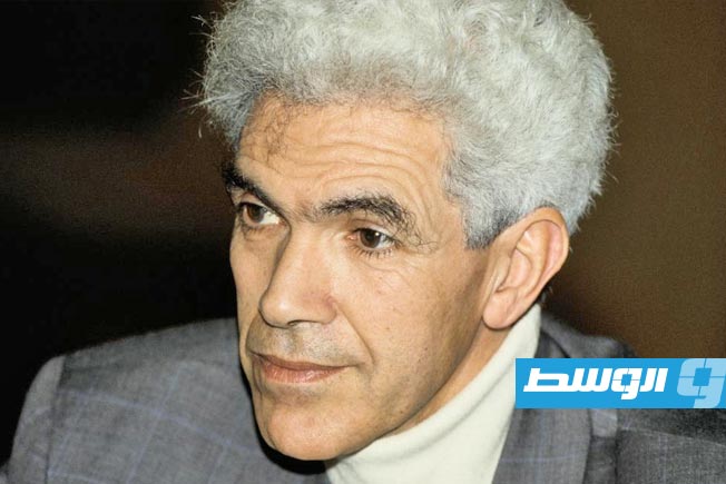 الرئيس الجزائري ينعي المؤرخ محمد حربي الذي توفي عن 93 عاما