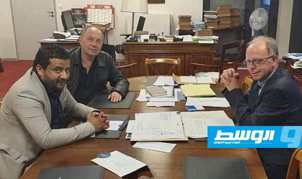 مركز طبرق الطبي يبحث إجراء توأمة مع مستشفى وجامعة بوتيه في فرنسا