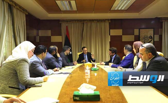 الحويج يتابع مستجدات خطة التنويع الاقتصادي مع «خبراء فرنسا»