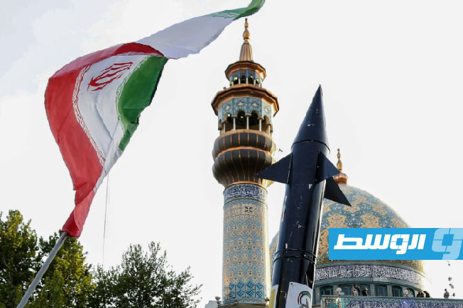 إيران تقلص حصتها في أكبر شركة محلية لصناعة السيارات