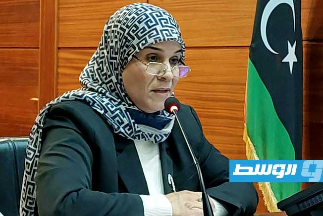 فوزية مراد تقدم إجابات عن أسئلة الهوية الليبية