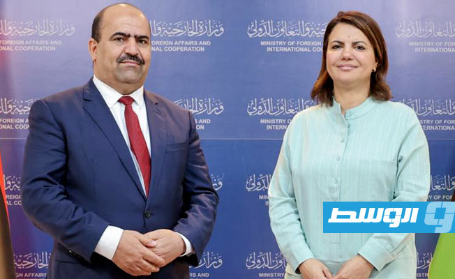 المنقوش تبحث مع السفير الجزائري مستجدات العملية السياسية في ليبيا