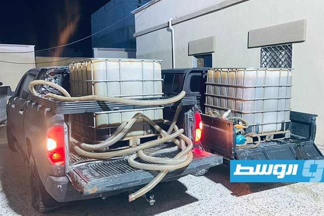 ضبط كمية من وقود الديزل معدة للتهريب بمزرعة في أجدابيا