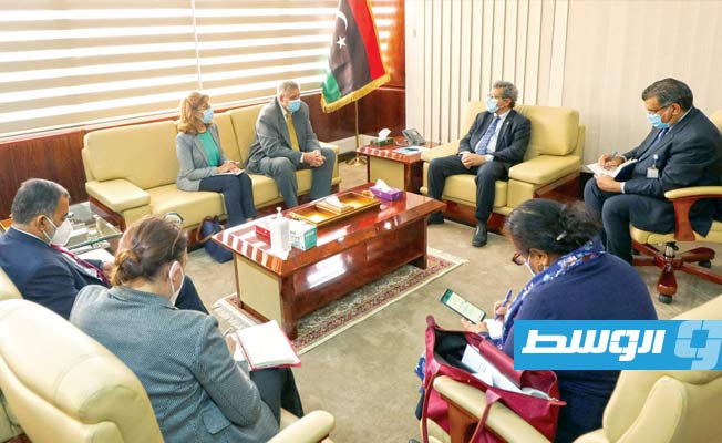 كوبيش: نحاول تفادي أية عثرات في طريق عمل قطاع النفط