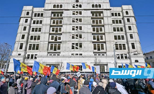 الحزب الحاكم المؤيد لأوروبا يتصدر الانتخابات البرلمانية في مولدافيا.. واتهامات لروسيا بـ«التدخل»