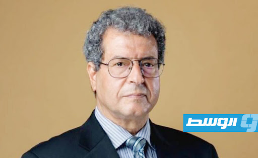 وزارة النفط تعتزم زيادة علاوتين لمستخدمي القطاع