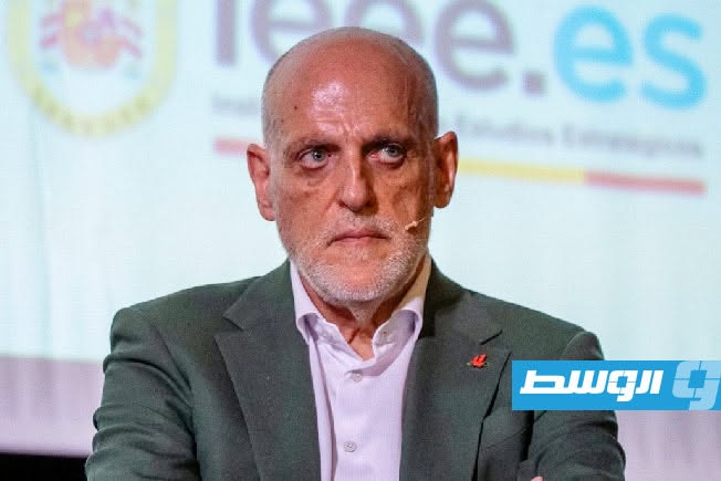 خافيير تيباس يهاجم «فيفا» وينتقد «الصمت المتواطئ»