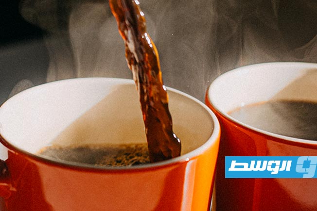 «أكياس الكافيين»: صيحة جديدة على وسائل التواصل الاجتماعي تُثير قلق الخبراء