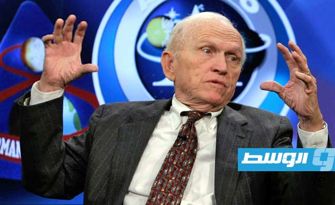 وفاة رائد الفضاء فرانك بورمان قائد مهمة «أبولو 8» عن 95 عاما